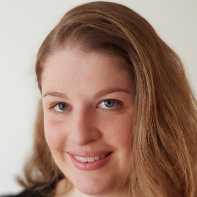 Anja Winterer.jpg